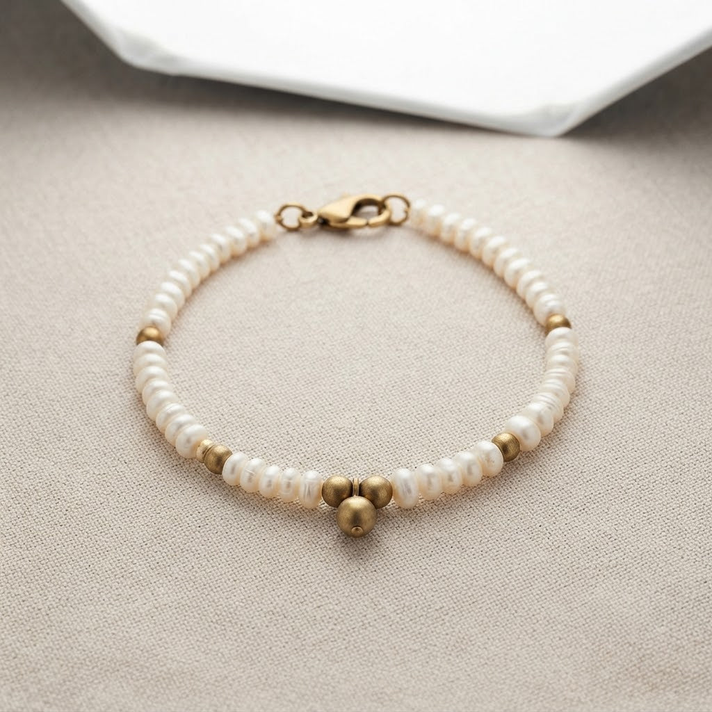 Pearl Glow Brass &amp; Crystal Bracelet – Elegant Beaded Bracelet