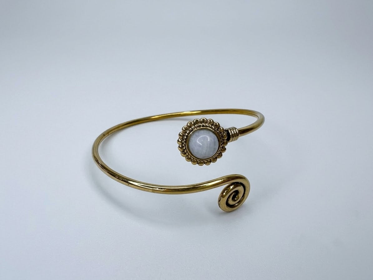 Vintage Filigree Brass Swirl Arm Cuff Bangle (Moonstone Gemstone)